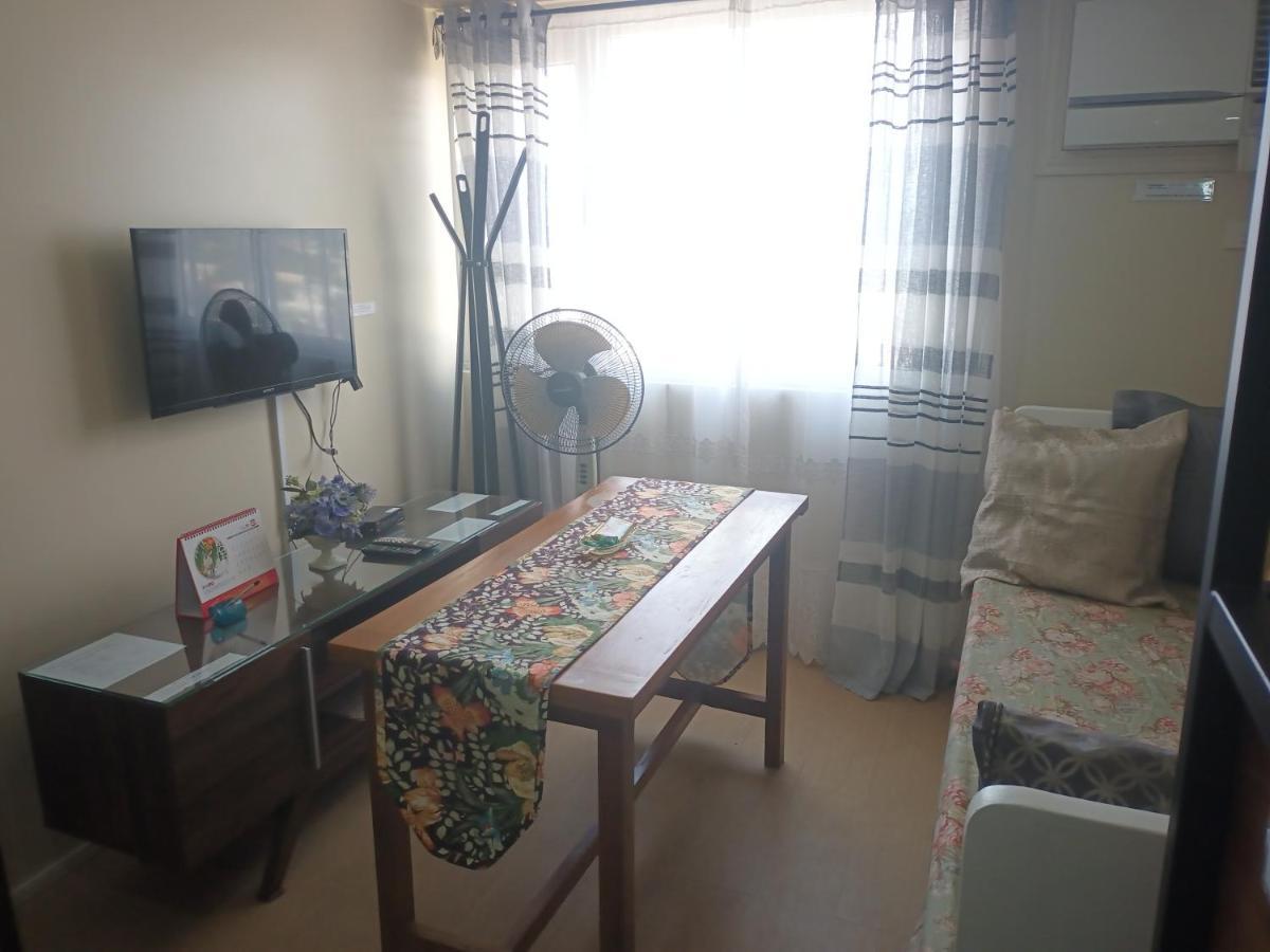 Nice Corner Ayala 1 Bedroom Condo At Heart Of Davao City With Hi Speed Wi Fi Internet Exterior foto