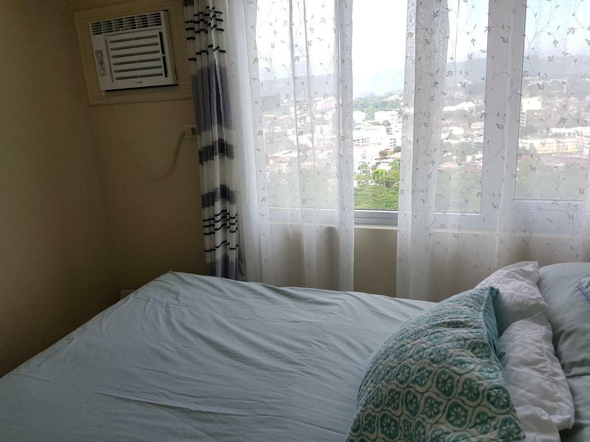 Nice Corner Ayala 1 Bedroom Condo At Heart Of Davao City With Hi Speed Wi Fi Internet Exterior foto